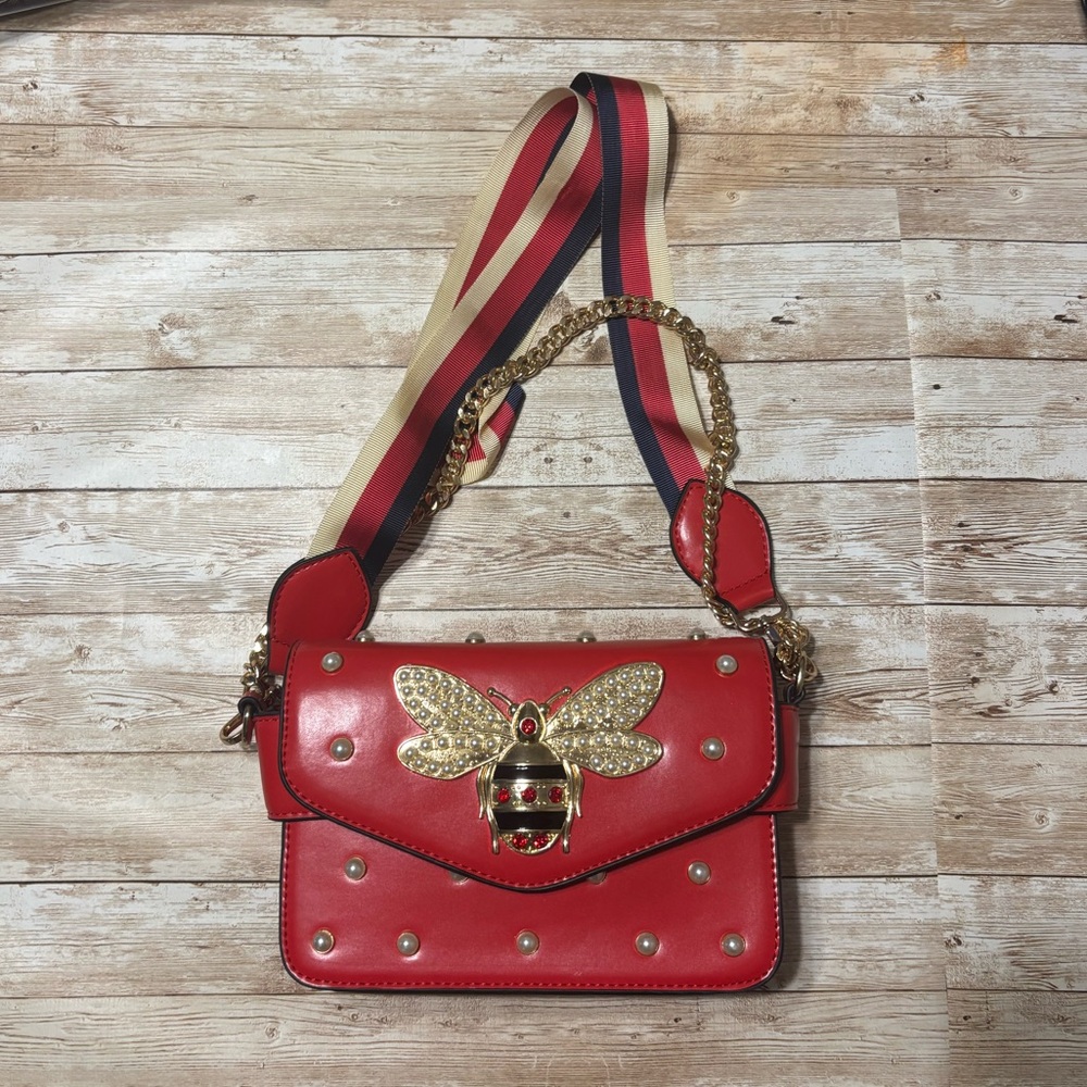 Red and Gold Crossbody Bag with Turnlock Closure